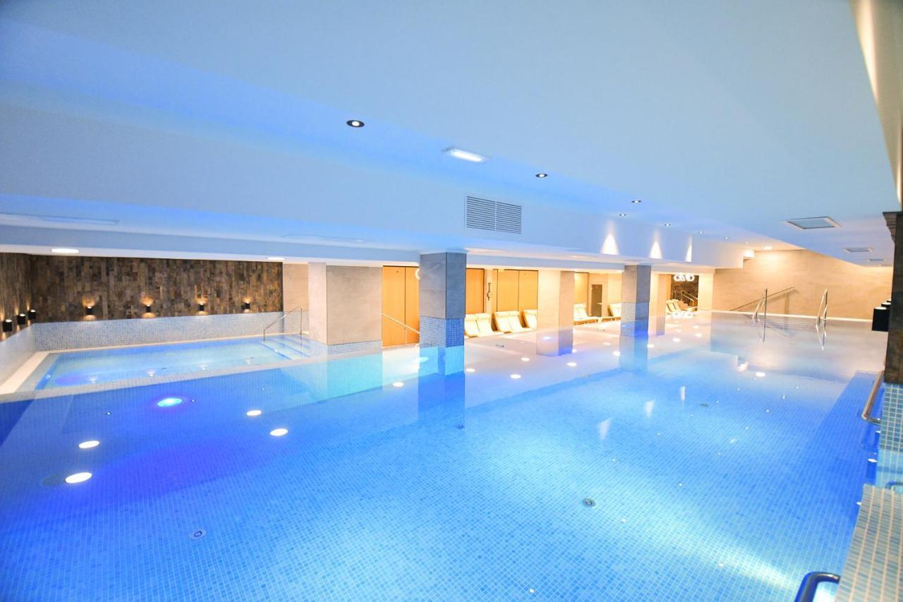 Mirage Resort & Spa Vişeu de Sus 外观 照片